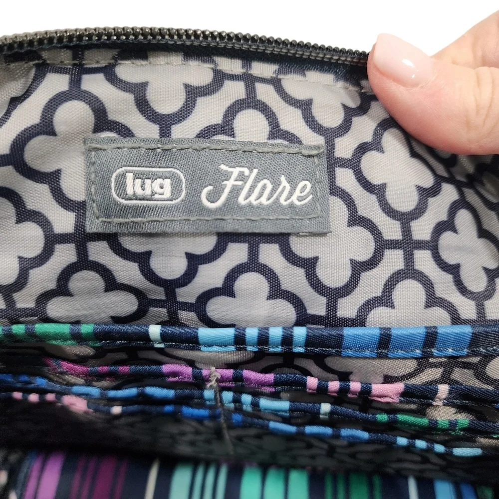 LUG FLARE CROSSBODY WITH MATCHING ZIP AROUND WALLET
